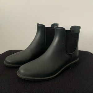 Rubber Chelsea boots